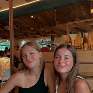 Meet your Posher, Fay